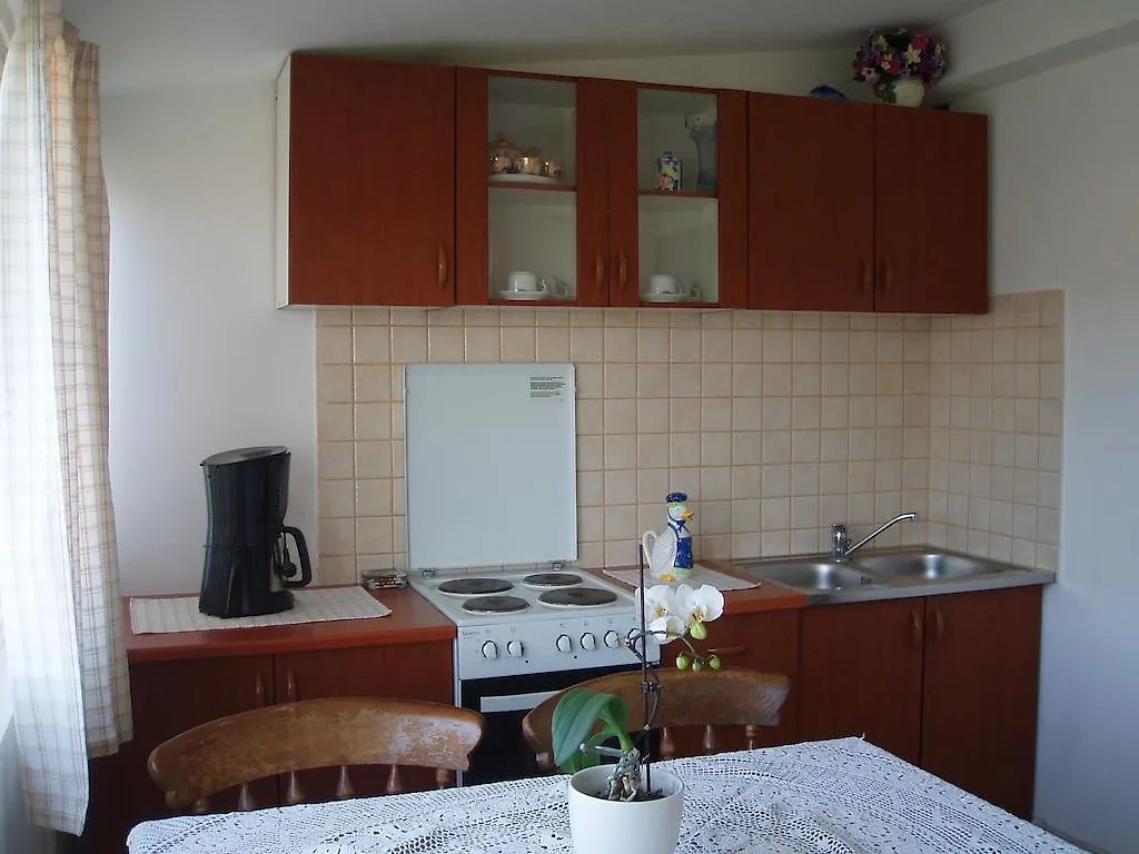 Guesthouse Tariba Supetarska Draga 3*,  Horvátország
